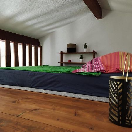 Maisonnette En Residence Avec Piscine Et Tennis Saint-Vallier-de-Thiey Екстериор снимка
